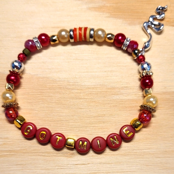 Look what you made me do- Taylor Swift Friendship Bracelet - Picture 3 of 6